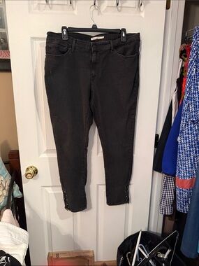 Black Women's Slim Crop Jeans with Ankle Button Detail Levi’s